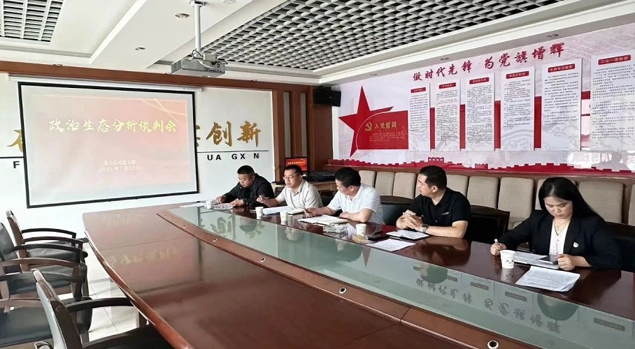 10-240P211521cb 1.jpg